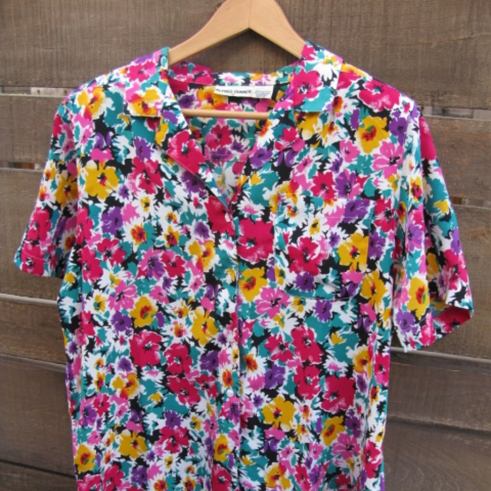Cheerful and Colorful Vintage Blouse size 18